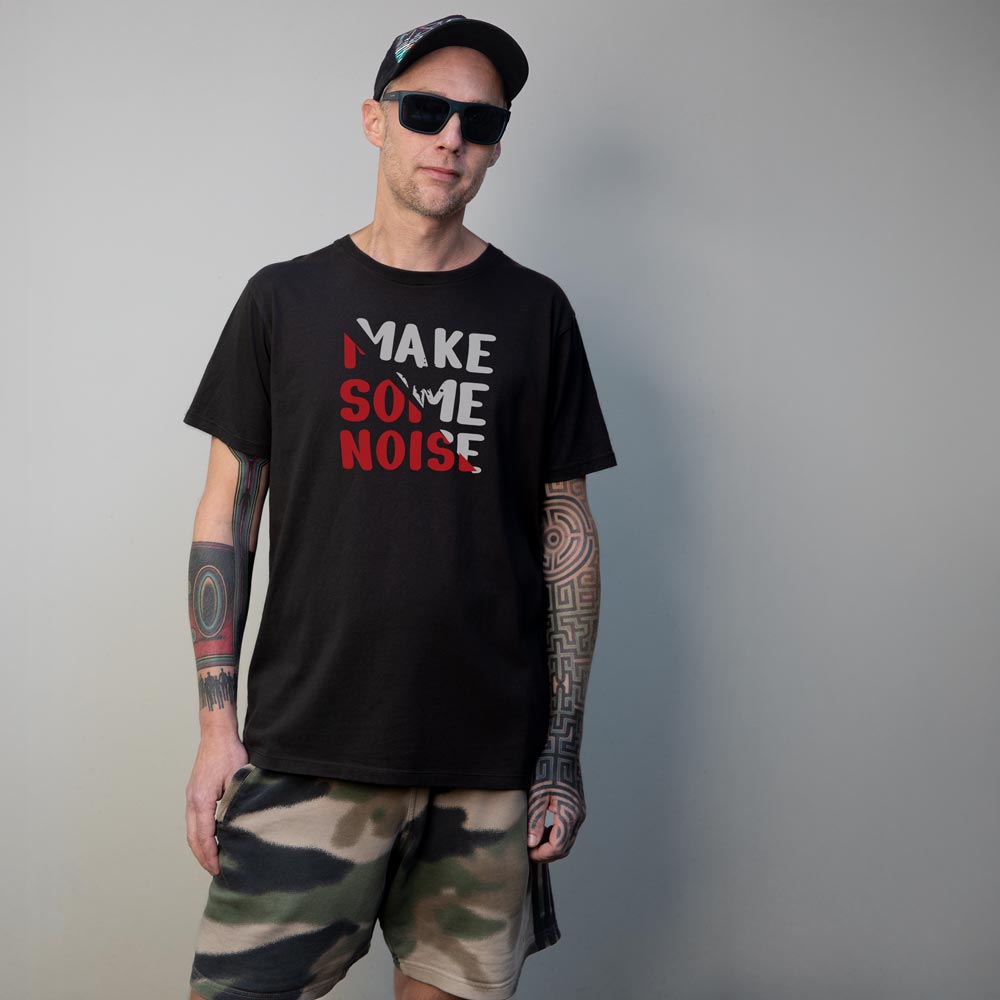 MAKE SOME NOISE – streetwear tričko z bio bavlny pro ty, co neumí být potichu | FleekFox v barvě