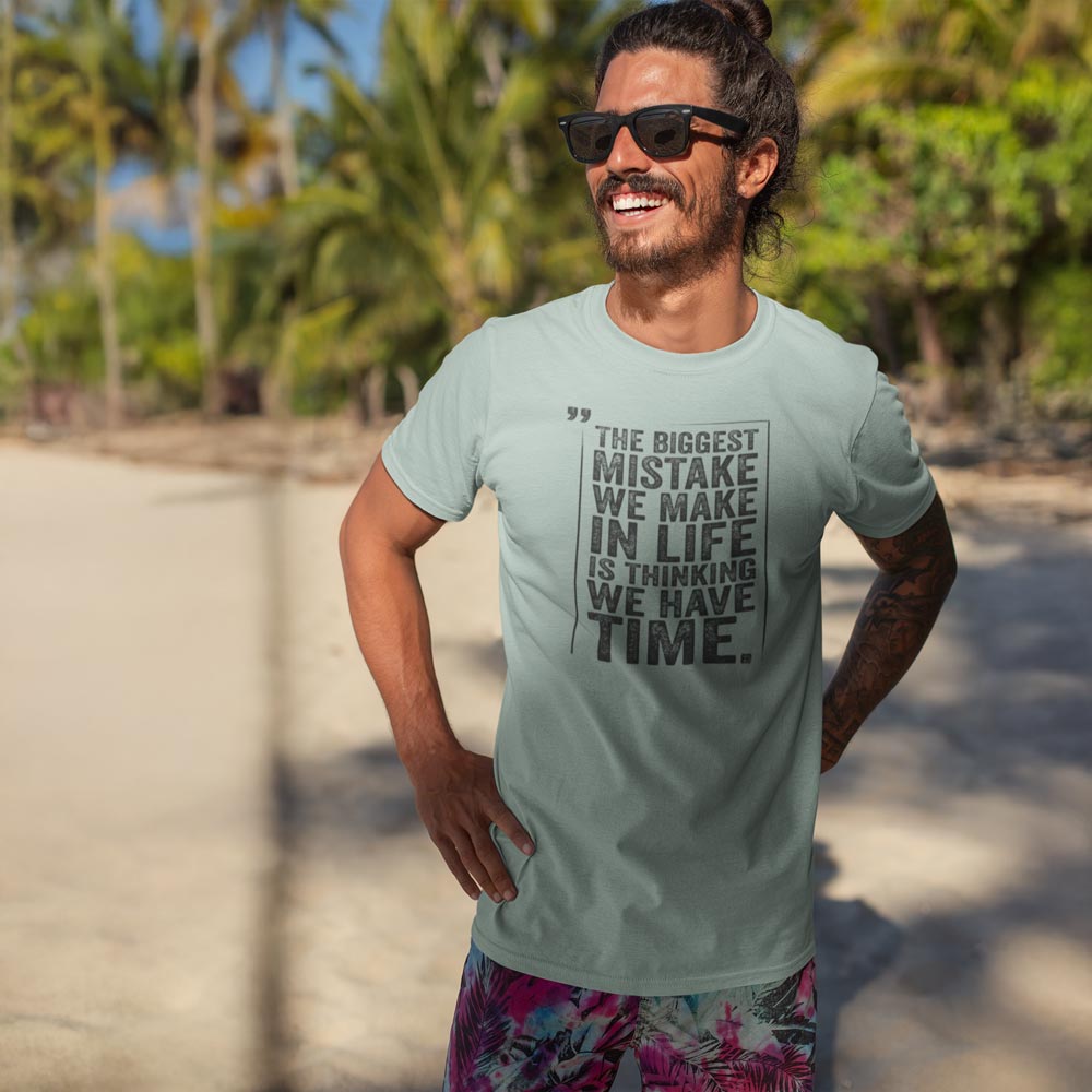 THE BIGGEST MISTAKE – streetwear tričko z bio bavlny | FleekFox v barvě